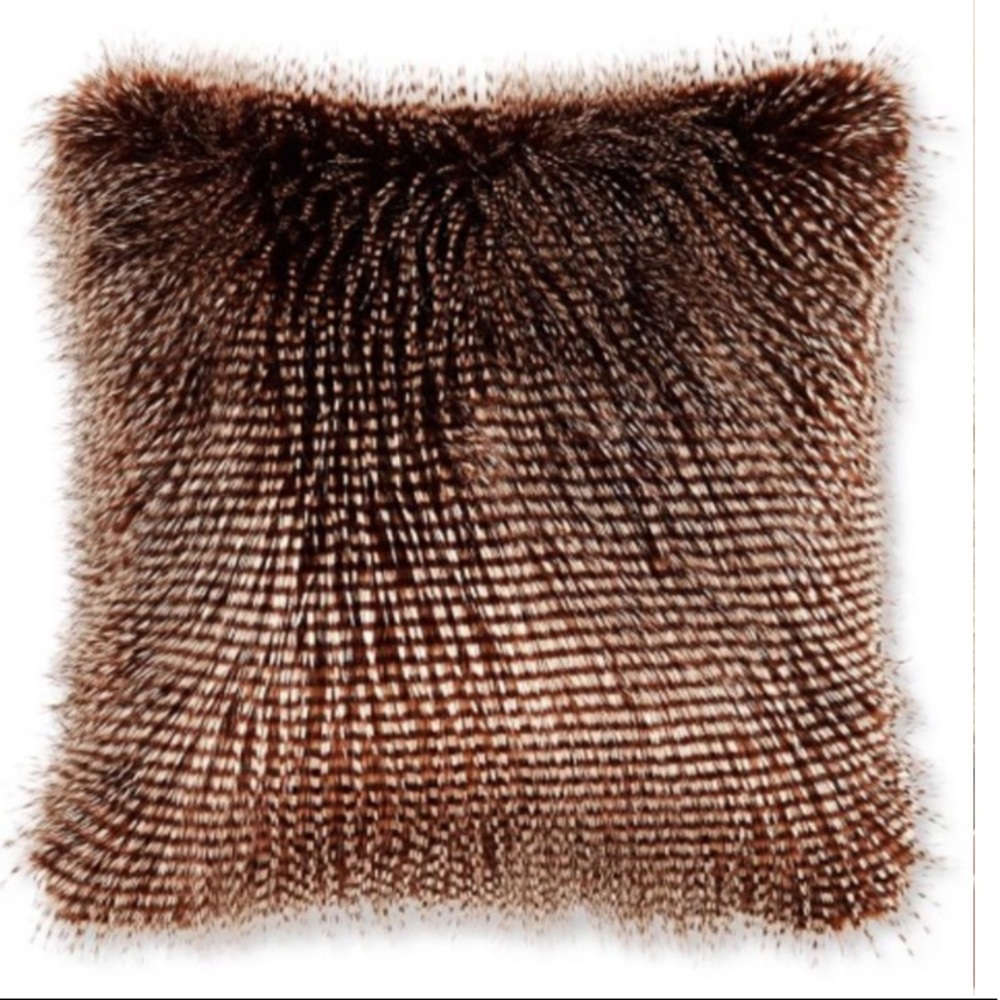 Set of 2 Williams Sonoma Owl Feather Faux Fur Pillows 22" Square Brown